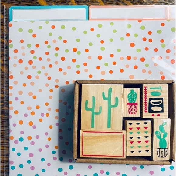 Cactus Stamp & File Folder Bundle - Picture 1 of 8